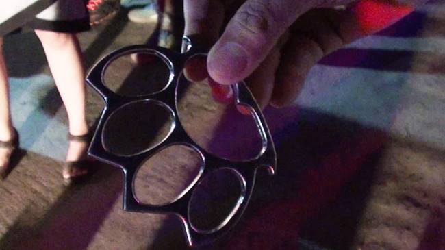 ยิงเด็กแว้นดับคาถนน