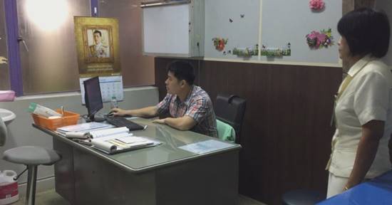 เปิดใจเหตุคุณหมอเสียบสายน้ำเกลือทำงาน