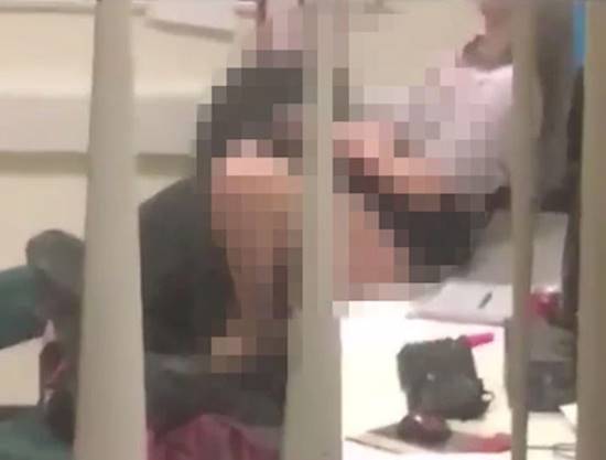 หนุ่ม-สาวแอบเล่นสยิวในห้องทำงาน