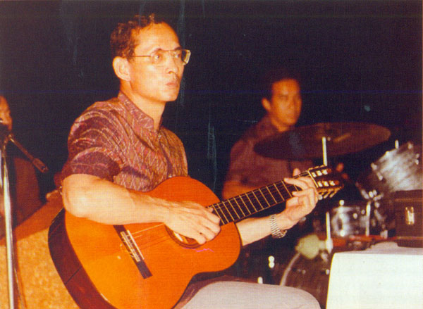 อัครศิลปิน