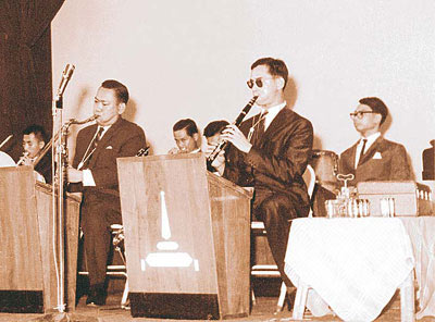 อัครศิลปิน