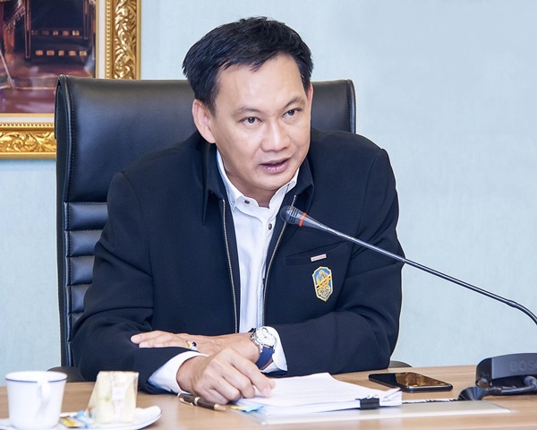 โสภณ ทองดี