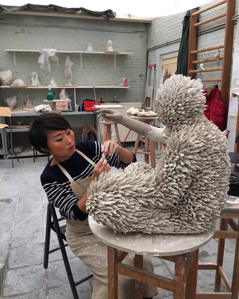 รูปปั้น