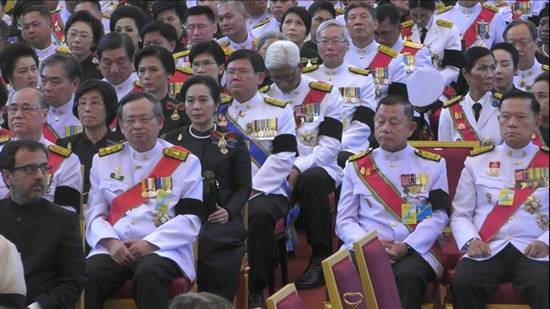 ประมวลภาพพระราชวงศ์-ผู้นำ ต่างประเทศ เข้าร่วมพระราชพิธีถวายพระเพลิงพระบรมศพ