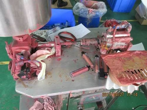 เครื่องสำอางปลอม