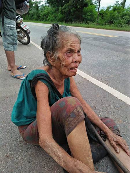 ยายเดินไกลเป็นกิโลฯ