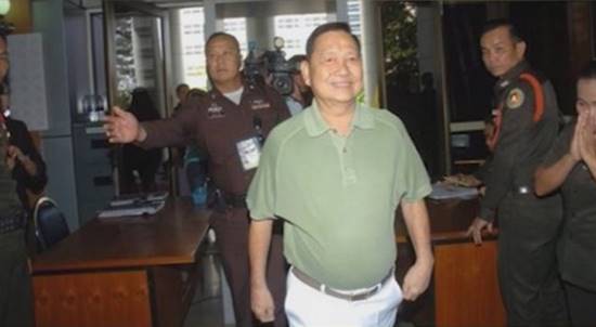 ปอ ประตูน้ำ