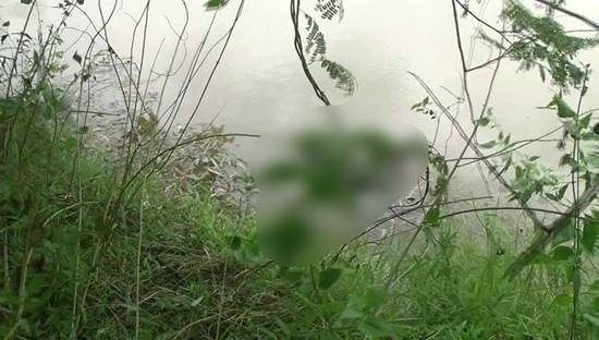 ฆ่าตัวตายพิสดาร