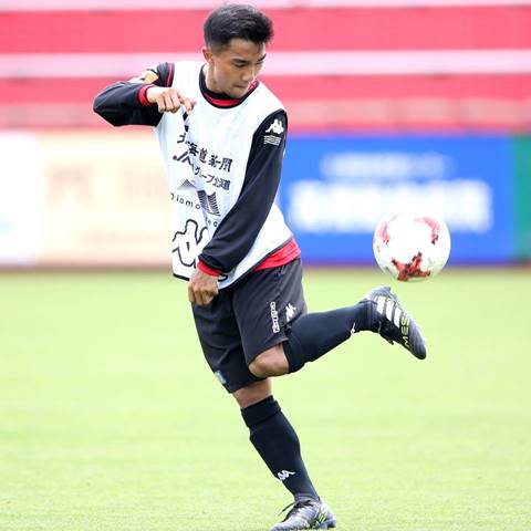  เจ ชนาธิป