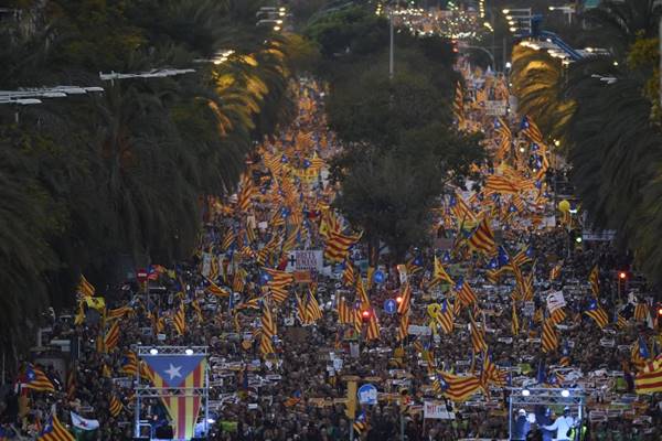 10 ประเด็นดัง ข่าวใหญ่สะเทือนโลกปี 2560   