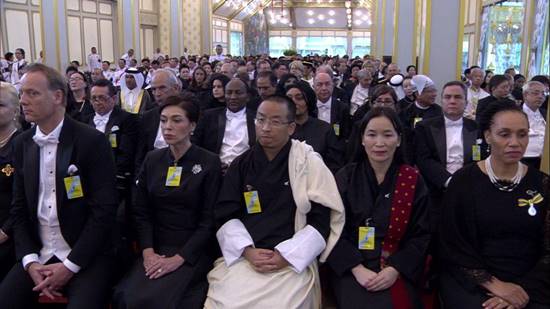 ประมวลภาพพระราชวงศ์-ผู้นำ ต่างประเทศ เข้าร่วมพระราชพิธีถวายพระเพลิงพระบรมศพ