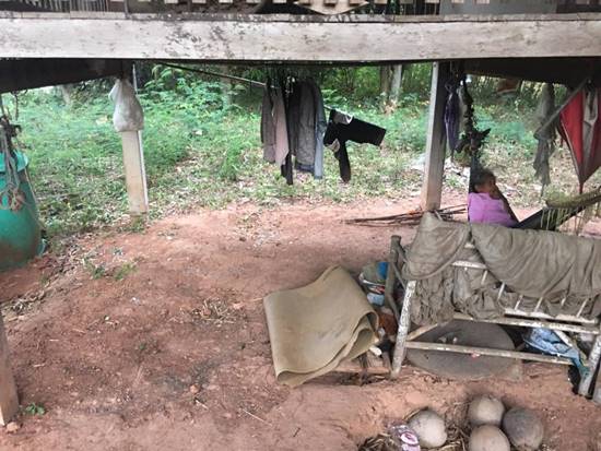 วอนช่วยคุณยายผู้โดดเดี่ยว นอนคนเดียวใต้ถุนบ้าน-ร้องไห้ทุกคืน