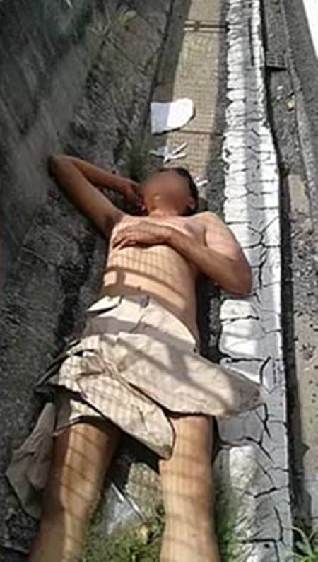 หนุ่มล่อนจ้อนแว้นขึ้นทางด่วน 