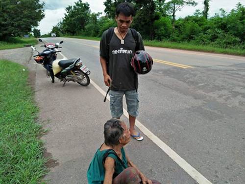 ยายเดินไกลเป็นกิโลฯ