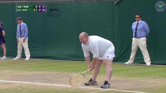 เมื่อคนดูตะโกนแนะนำนักเทนนิส