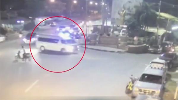 ป้องกันตัว หรือขาดสติ  ชอตต่อชอต...แกะคลิปเหตุการณ์วิศวกรยิงโจ๋ดับ 