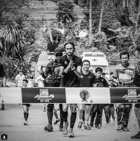 ตูน บอดี้สแลม