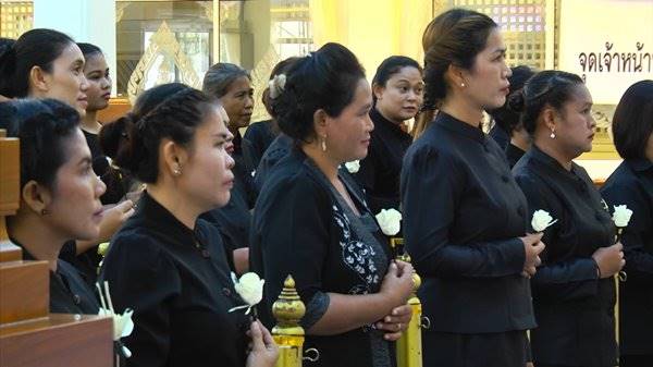 เปิด 114 จุด ถวายดอกไม้จันทน์