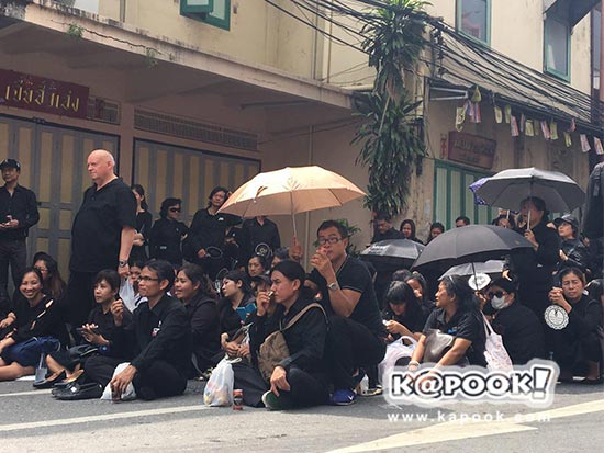 มุมมองนักท่องเที่ยวต่างชาติ ต่อคนไทย และพระราชาในดวงใจ ในหลวง ร.9