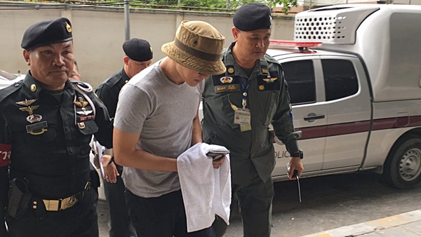 บูม จิรัชพิสิษฐ์