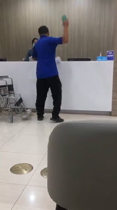 คนไข้หัวร้อน