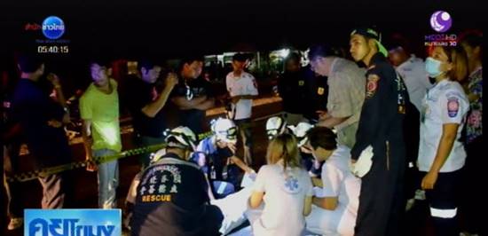 ลุงวัย 64 กลับจากช่วยงานบุญ แต่ถูกเก๋งเฉี่ยวล้ม ล้อเหยียบร่างซ้ำดับคาที่