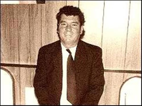 เปิดคดีสยอง ฆาตกรหญิงโหดฆ่าตัดคอ-ถลกหนังสามี ต้มทำอาหารให้ลูกกิน