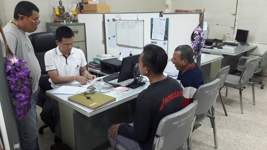 โจรลักจักรยานยนต์