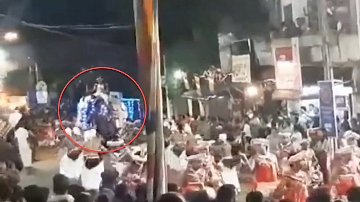 ช้างอาละวาด