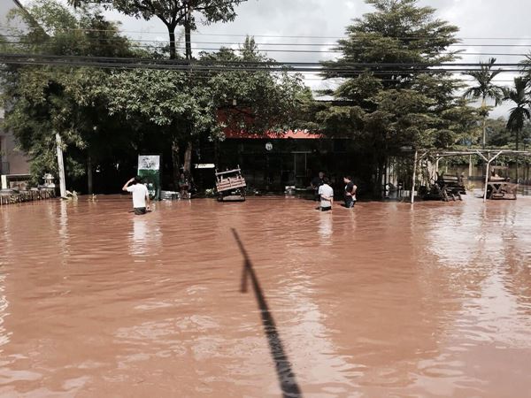  น้ำป่าทะลักท่วม อ.หางดง  