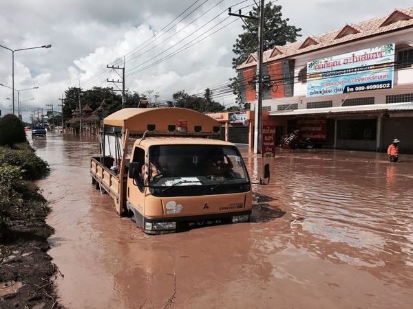  น้ำป่าทะลักท่วม อ.หางดง  