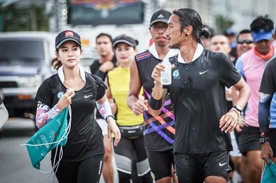 ตูน บอดี้สแลม  