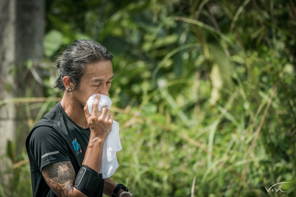 ตูน บอดี้สแลม  