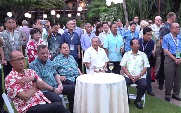 พล.อ. ประวิตร ไปฮาวาย 