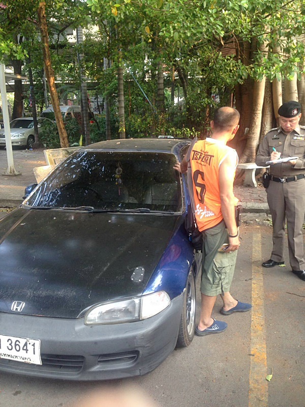  ผู้กองงัดรถ 