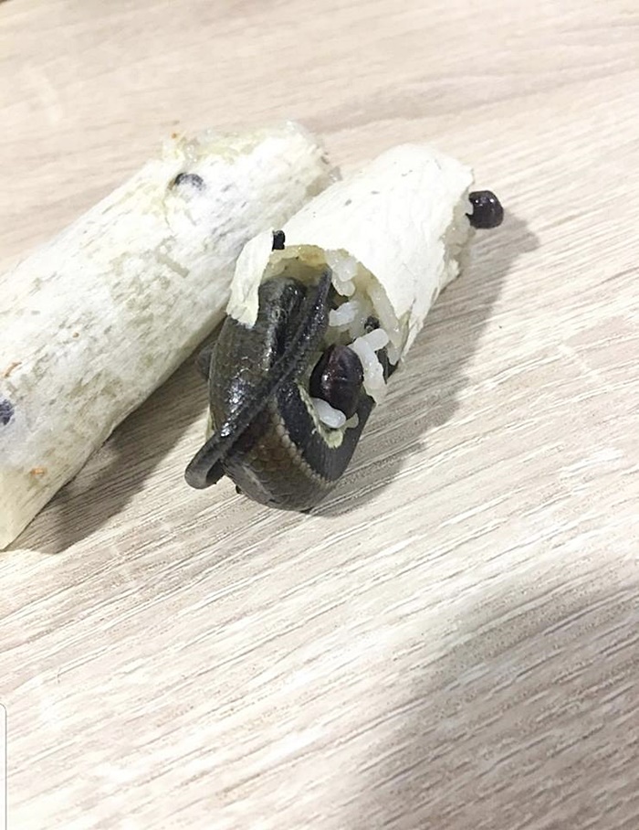 อวสานข้าวหลามแสนอร่อย