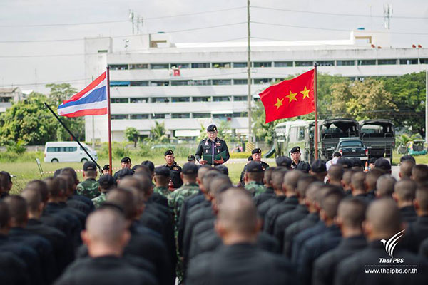 กำลังพลฝึกซ้อมฉุดชักราชรถ ในพระราชพิธีถวายพระเพลิงพระบรมศพ ร.9