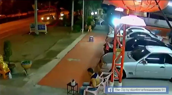 เปิดหลักฐาน นาทีโจ๋กร่างเสยแท็กซี่-ชกผู้หญิง อ้างฉุนขับแย่ แต่งานนี้แถไม่ออก