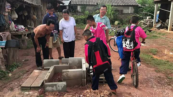 พบตาน้ำผุดกลางบ้านที่เชียงราย