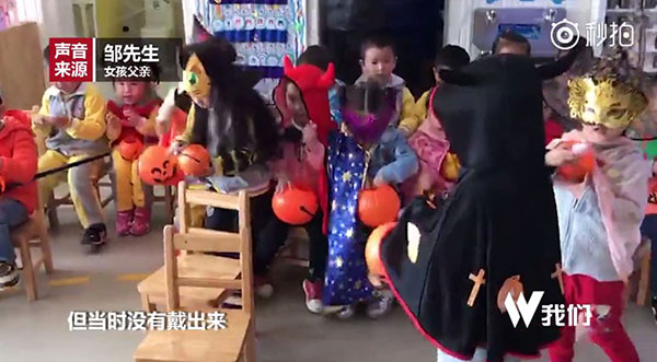 หนูน้อยสุดเศร้า รร.นัดแต่งแฟนซีฮาโลวีน แต่วันจริง ไหงจัดเต็มอยู่คนเดียว