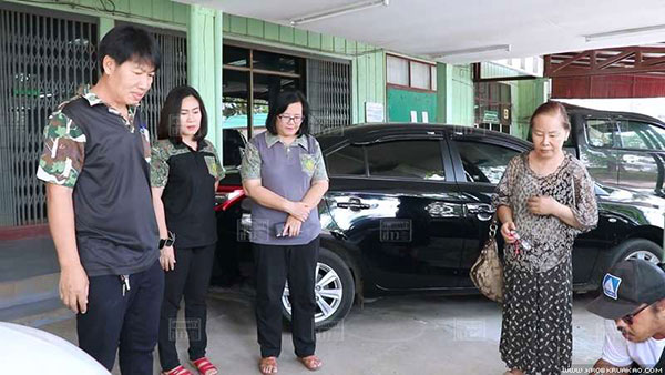 พบลูกเสือปลาหนีตายจากไฟป่า หวิดโดนคนงานจับต้มซุป