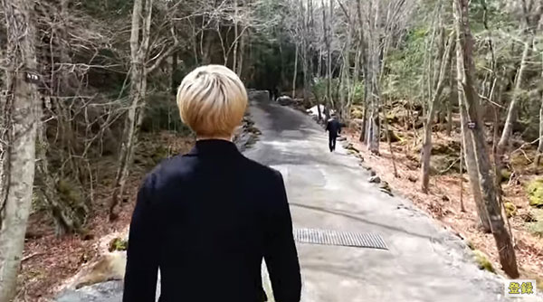 หนุ่มอัดคลิปในป่าฆ่าตัวตายอันลื่อชื่อ แต่ในครั้งนี้ มันสามารถช่วยได้ 1 ชีวิต