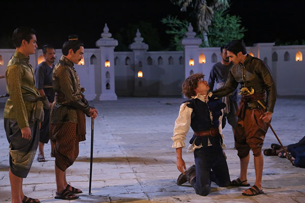 เผยเบื้องลึก การยึดอำนาจของ 