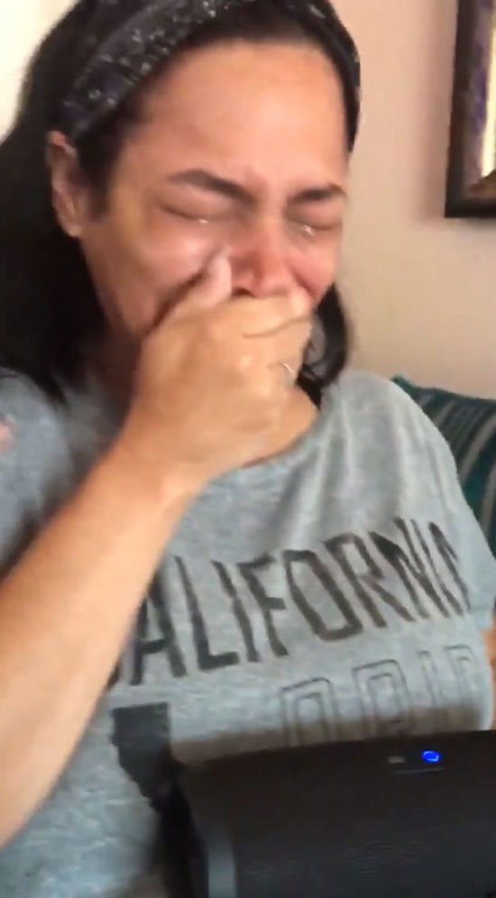 สามีเซอร์ไพรส์ภรรยา 