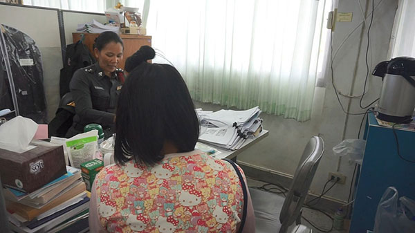 รวบพ่อข่มขืนลูกในไส้-บังคับเสพยา 