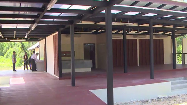 แฉ อาคารแหลมตะลุมพุก ติดแอร์กลางแจ้ง ผลาญงบ 23 ล้าน