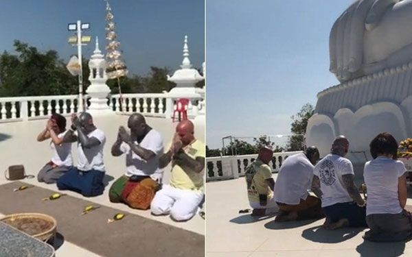 เผยคลิปฝรั่งสักลายใฝ่ธรรมะ ชวนเพื่อนเข้าวัด สอนกราบพระ-ตั้งนะโม