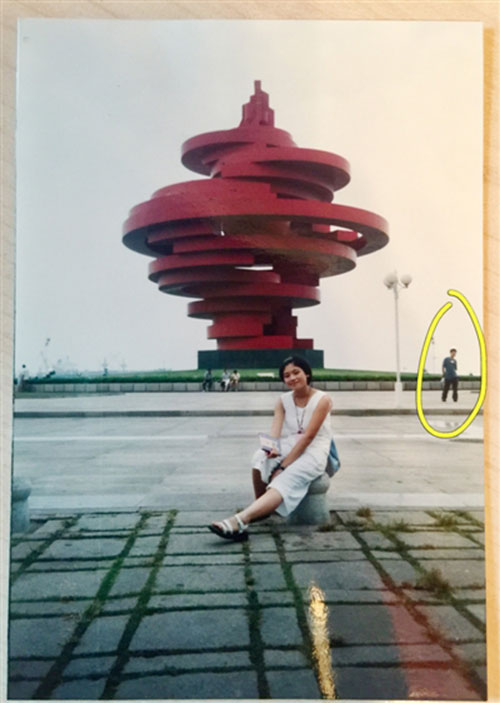 หนุ่มสุดทึ่ง พบรูปเก่าภรรยา เพิ่งรู้ว่ามีรูปคู่กันตั้งแต่ 18 ปีก่อน ตั้งแต่ยังไม่รู้จักกัน