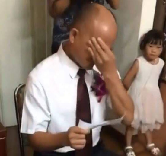 คำพูดจากหัวใจพ่อถึงลูกเขย ในวันที่ลูกสาวแต่งงาน ถ้าวันใดไม่รักลูกพ่อแล้ว...