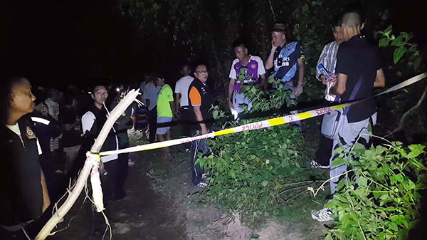 จบปัญหาความรักไม่ลงตัว ชายชักปืนรัวยิงชู้สาวดับ ก่อนซดยาฆ่าแมลงตายตาม 